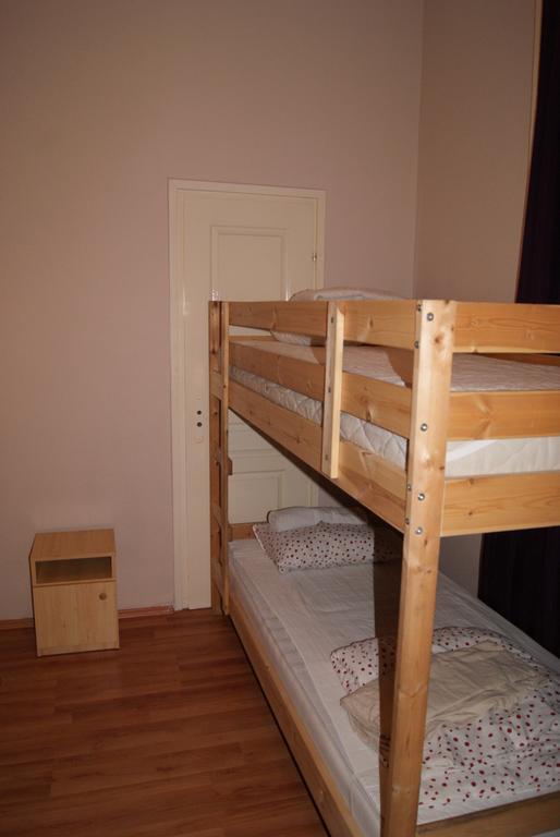 Happy Hostel Βουδαπέστη Δωμάτιο φωτογραφία