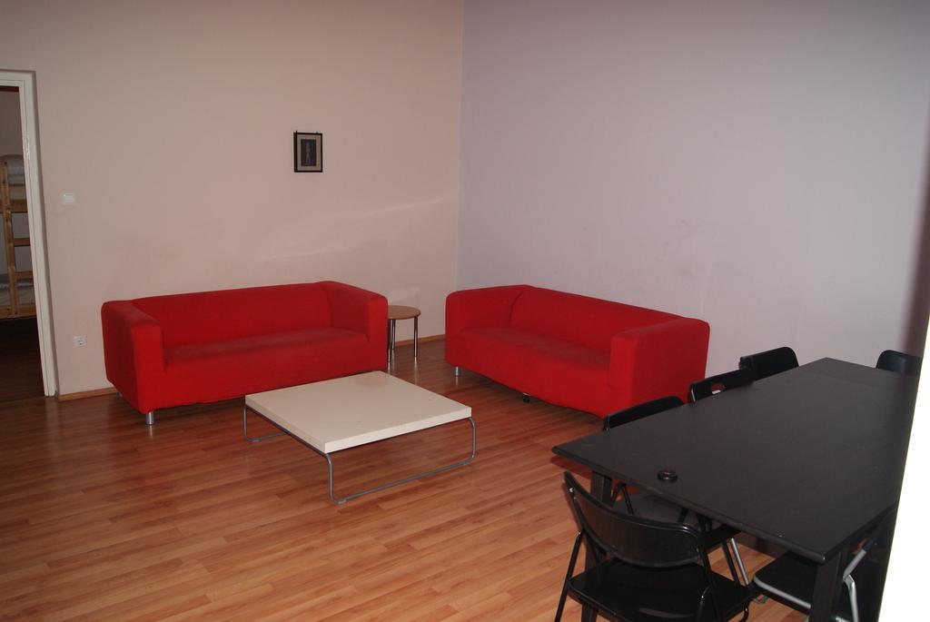 Happy Hostel Βουδαπέστη Δωμάτιο φωτογραφία