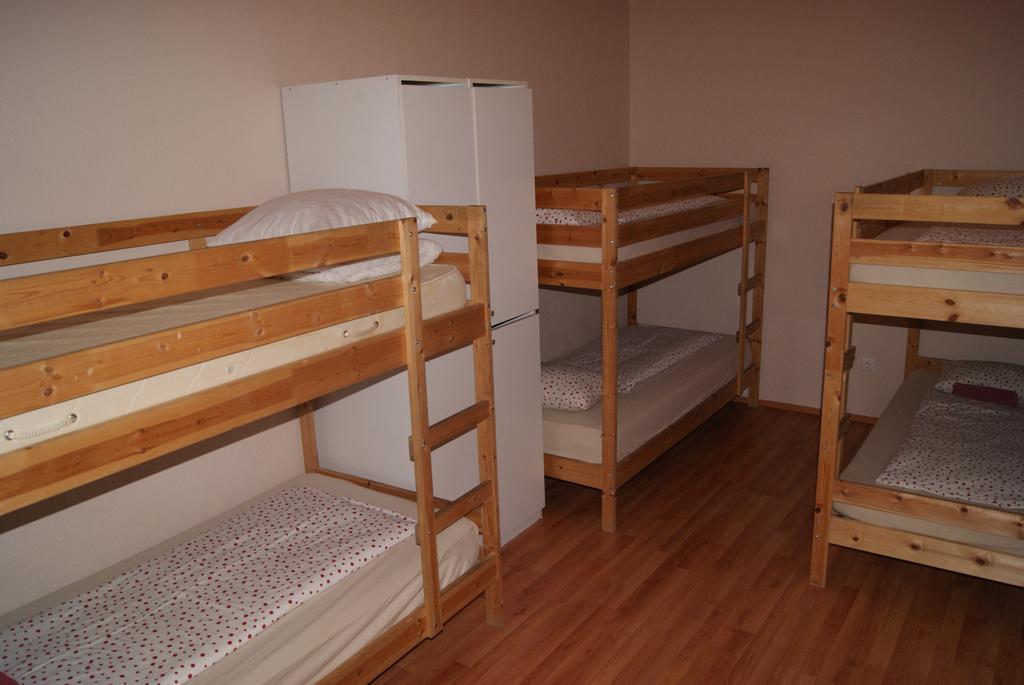Happy Hostel Βουδαπέστη Δωμάτιο φωτογραφία