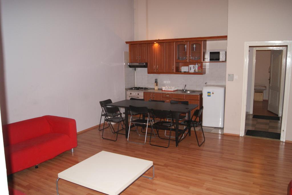 Happy Hostel Βουδαπέστη Δωμάτιο φωτογραφία