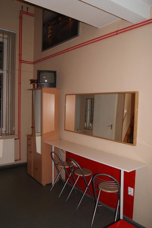 Happy Hostel Βουδαπέστη Δωμάτιο φωτογραφία
