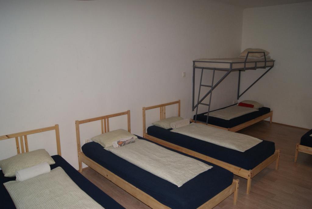 Happy Hostel Βουδαπέστη Εξωτερικό φωτογραφία