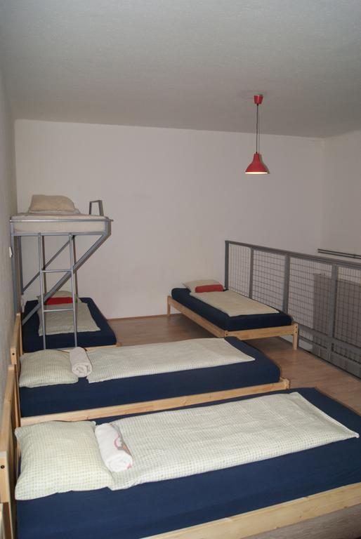 Happy Hostel Βουδαπέστη Εξωτερικό φωτογραφία