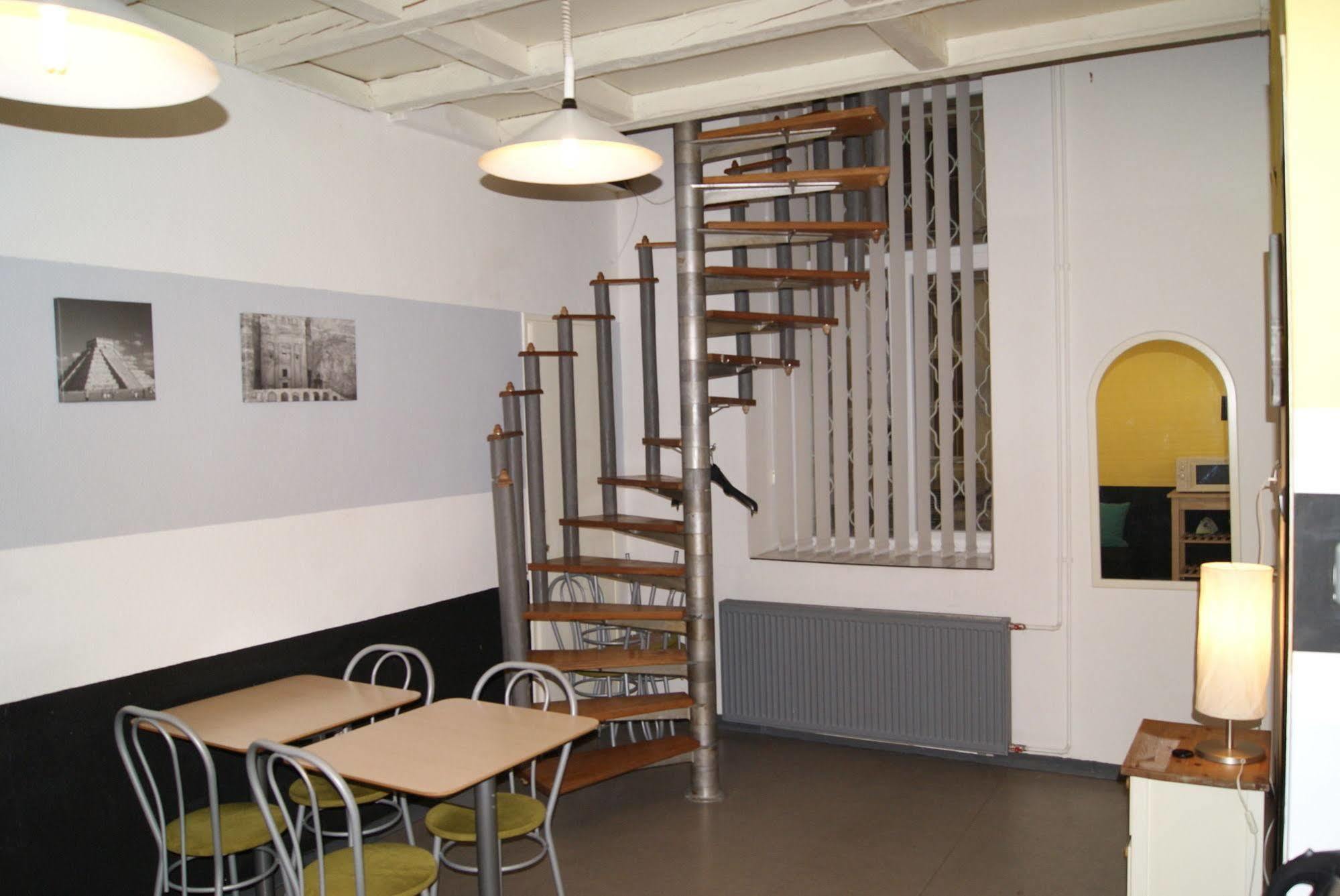 Happy Hostel Βουδαπέστη Εξωτερικό φωτογραφία